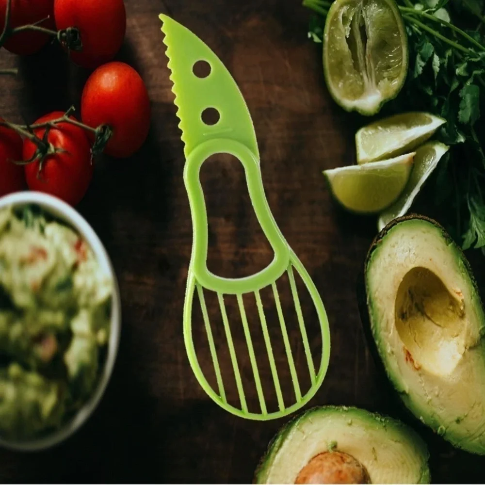 Avocado 3-in-1 Slicer, Pitter, and Cutter Knife with Cover Kitchen Tool, Green